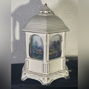 2005 THOMAS KINKADE Porcelain Gazebo Rotating Musical Light Lamp with Cottages